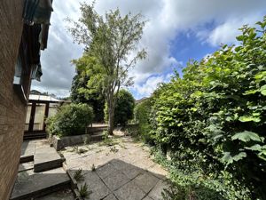 Photo 26- click for photo gallery